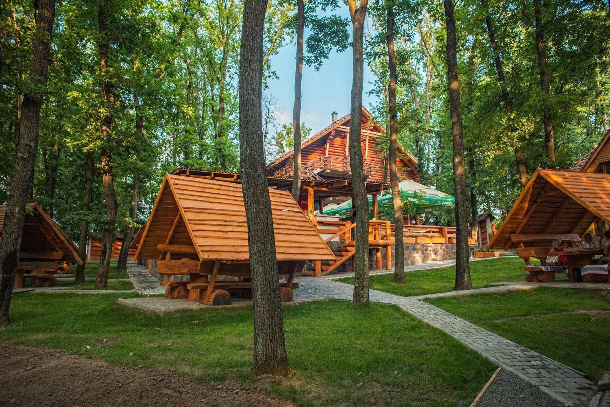 Hotel Praha Oujhorod Extérieur photo