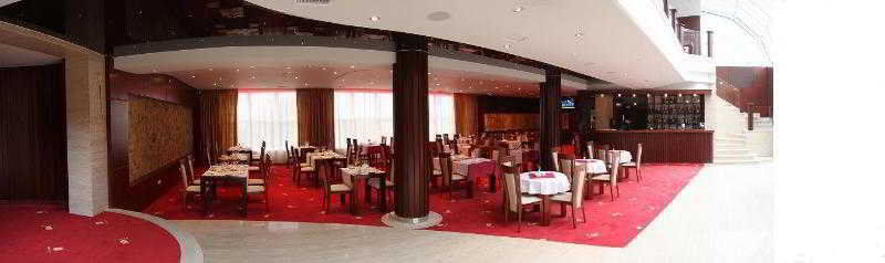 Hotel Praha Oujhorod Extérieur photo